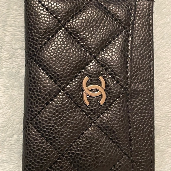 CHANEL Matelasse Caviar Skin Card Case - Picture 7 of 16